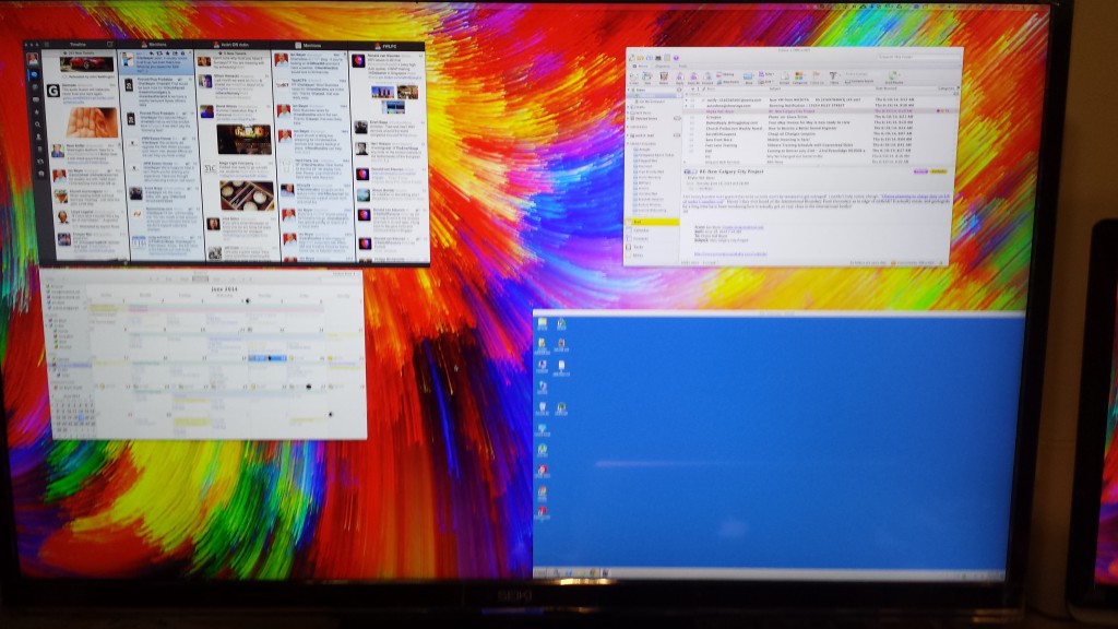 Tweetdeck is 1440x900, RDP window is 1920x1080.  No scaling. Just pixels. 